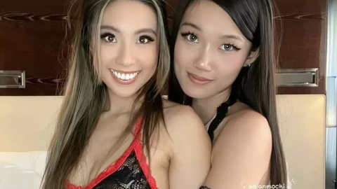 OnlyFans LucyMochi & AinsleyAce Double Creampie
