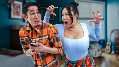 Mommy Cum Now! Connie Perignon Debut - No Hesitation