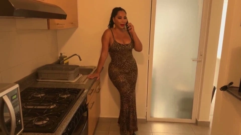Gali Diva My Lonely Step Aunt - Solo Fun